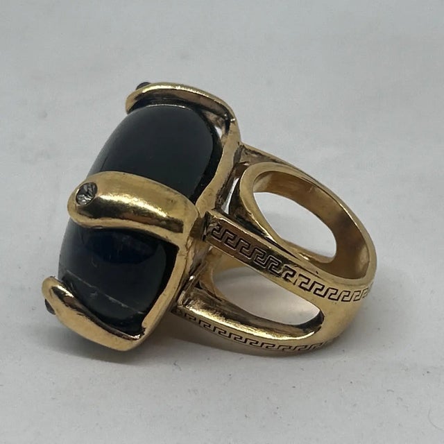1990s Gianni Versace Black Agate Oversized Cocktail Ring For Sale - Image 9 of 9