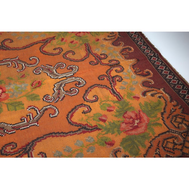 Art Deco Handwoven Vintage Moldovan Kilim With Floral Medallions in Warm Terracotta & Rose -5' 11'' X 9' 5'' For Sale - Image 3 of 11