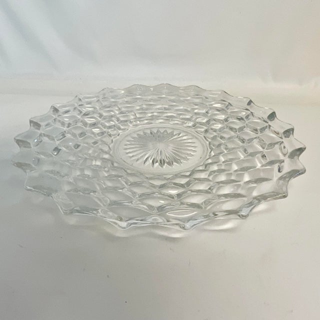 Glass 1950s Vintage Hollywood Regency Fostoria American Cube Design Cake Plate. For Sale - Image 7 of 8