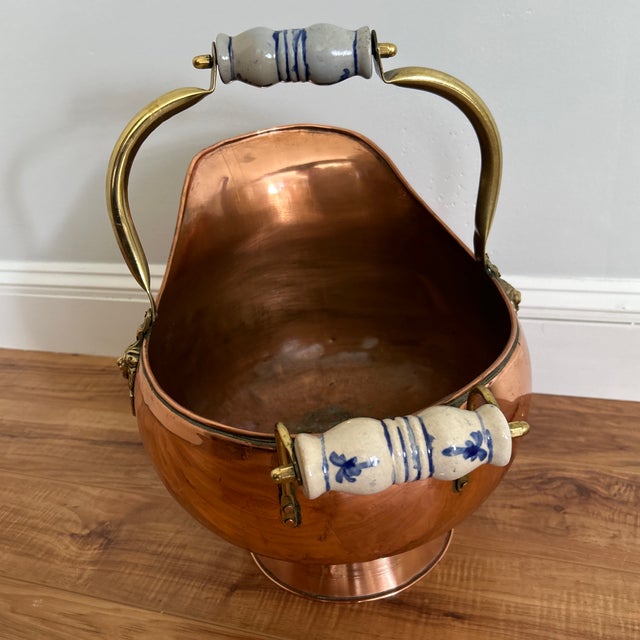 Late 20th Century Vintage Copper and Brass Coal Scuttle With Porcelain Handles For Sale - Image 5 of 6