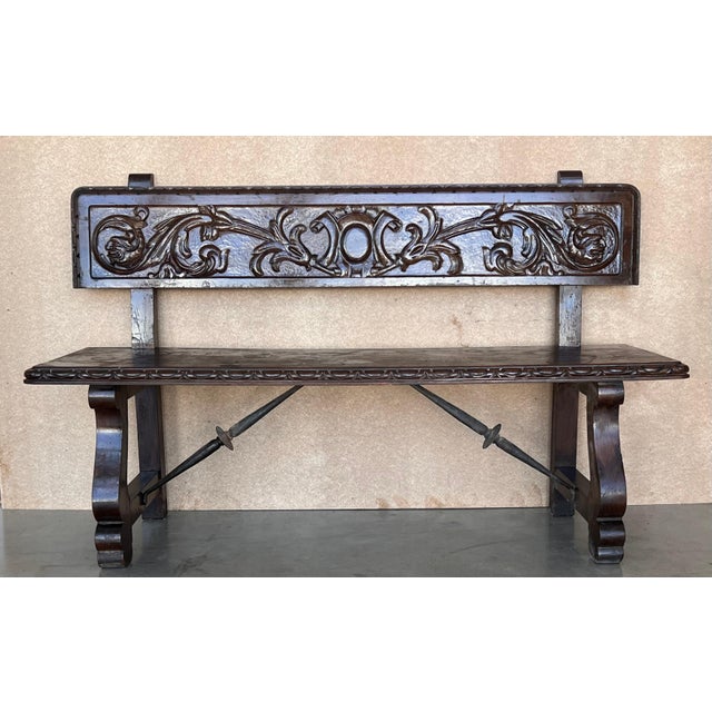 20th Century Spanish Renaissance Carved Walnut Bench Banquette "Escaño" For Sale - Image 16 of 18