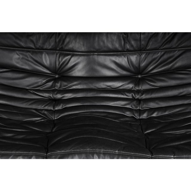 Michel Ducaroy Togo 2-Seater Sofa in Black Leather by Michel Ducaroy for Ligne Roset, France For Sale - Image 4 of 18