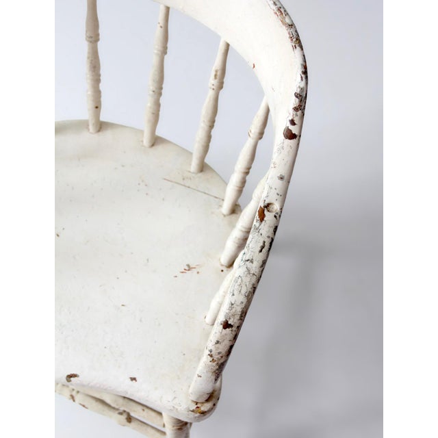 Early 20th Century Antique White Painted Windsor Captain's Chair With Spindle Back For Sale - Image 5 of 16