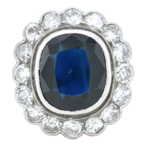 Art Deco French 1930 Pompadour Ring, Platinum, Natural Sapphire 2,50 Ct and Diamonds, Size 7 For Sale