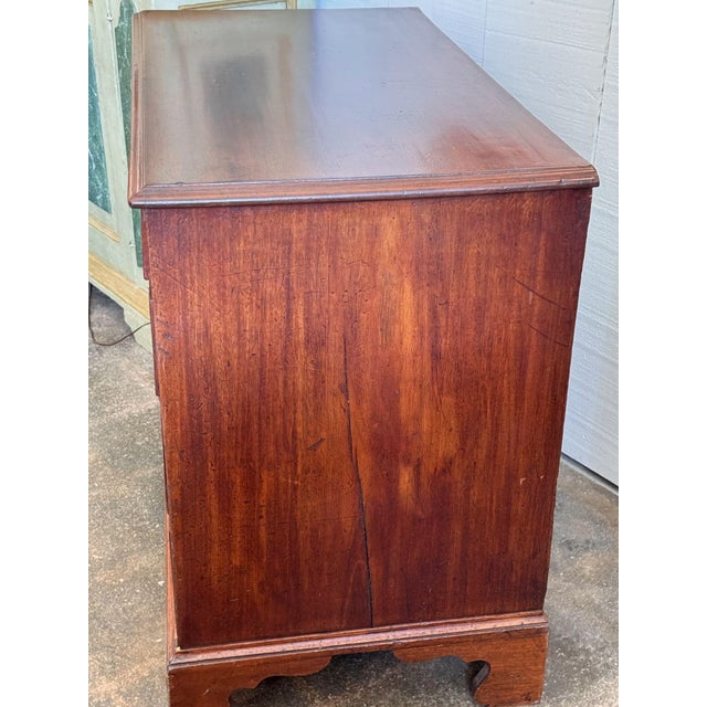 19th Century English Mahogany Chest of Drawers For Sale - Image 9 of 11