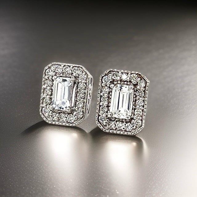 2010s Natural Sapphire Diamond Stud Earrings 14k W Gold 0.96 TCW Certified For Sale - Image 5 of 16