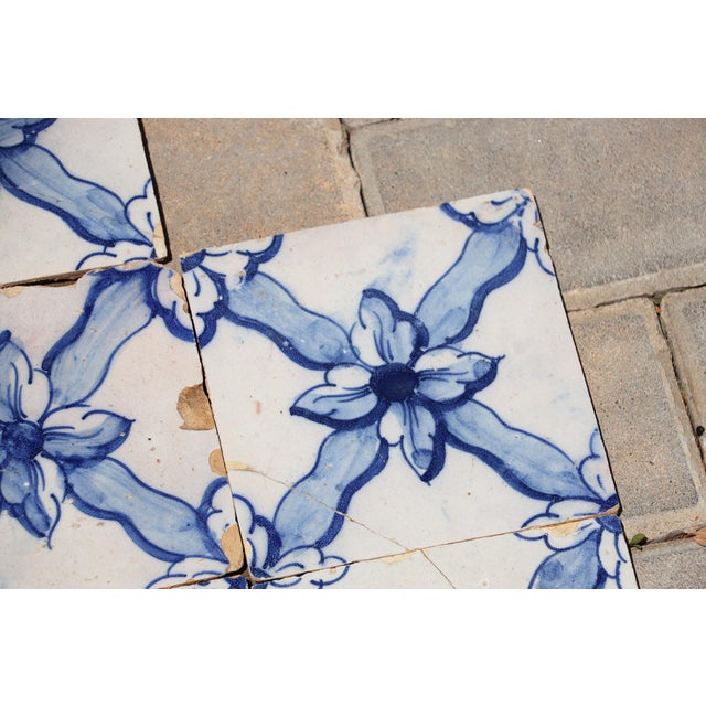 Blue Antique Set of Eleven 18th Century Portuguese Floral Trellis Tiles in Cobalt Blue & White For Sale - Image 8 of 12