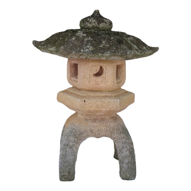1998 Concrete 2 Piece Pagoda Garden Statue For Sale