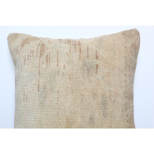 Cream Boho Kilim Lumbar Pillow – Faded Beige & Cream Palette - 16'' X 24'' For Sale - Image 8 of 10