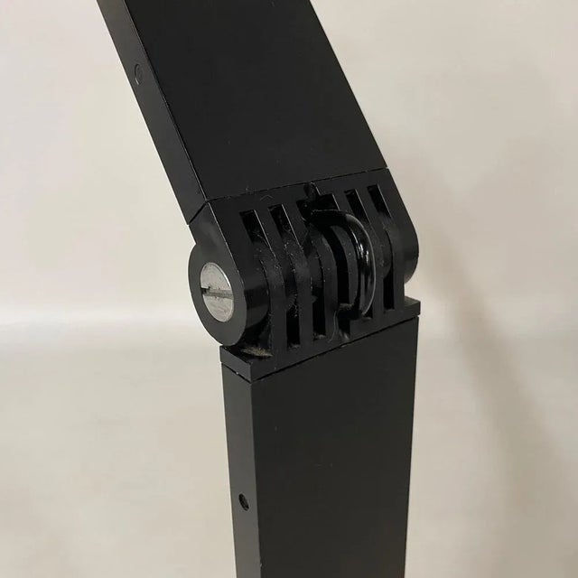 Zeta Table Lamp by Franco Mirenzi and Vittorio Paris for Valenti Luce, 1970s For Sale - Image 11 of 13