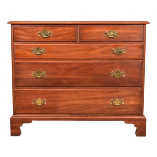 Henkel Harris Georgian Solid Cherry Wood Five-Drawer Dresser or Chest of Drawers, Circa 1960s For Sale