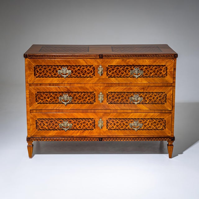 Louis Seize Marquetry Chest of Drawers, late 18th Century For Sale - Image 14 of 15