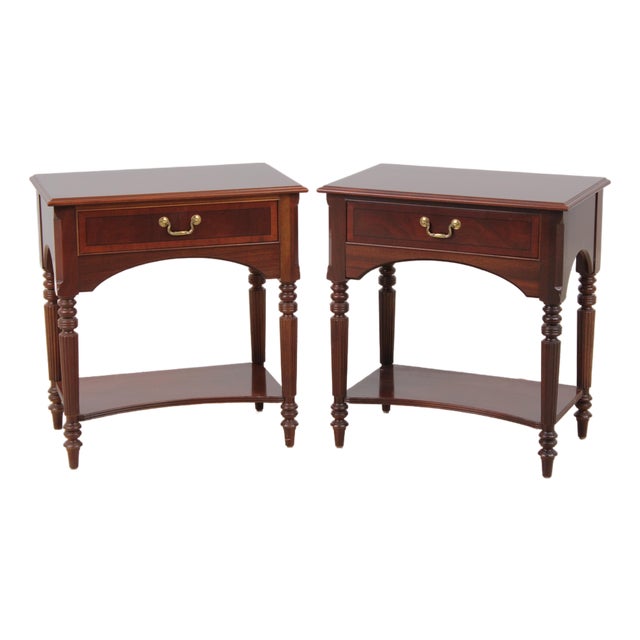 Pair of Ethan Allen Cherry Nightstands For Sale