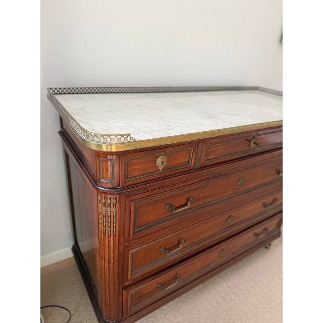 Early 20th Century Antique French Louis XVI Style Walnut Marble Top Commode With Brass Gallery For Sale - Image 5 of 9