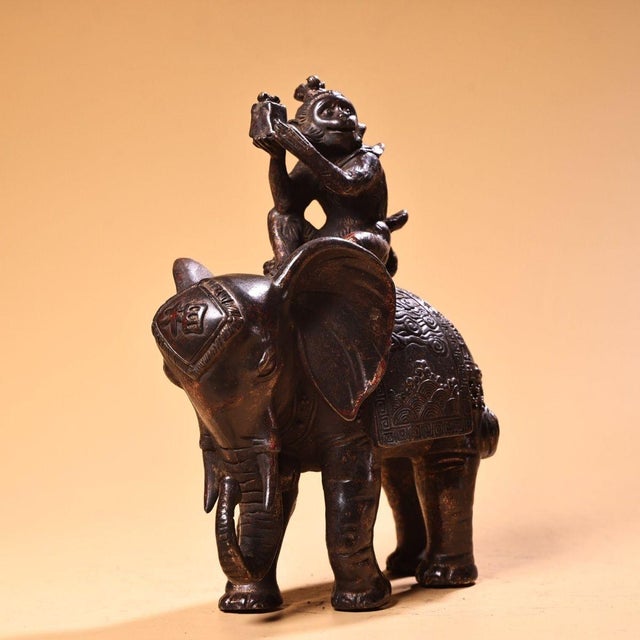 Late 20th Century Antique Chinese Solid Copper "Feng Hou Bai Xiang" Monkey on Elephant Figurine - Auspicious Scholar Official Symbol, Heavy Bronze Sculpture For Sale - Image 5 of 9