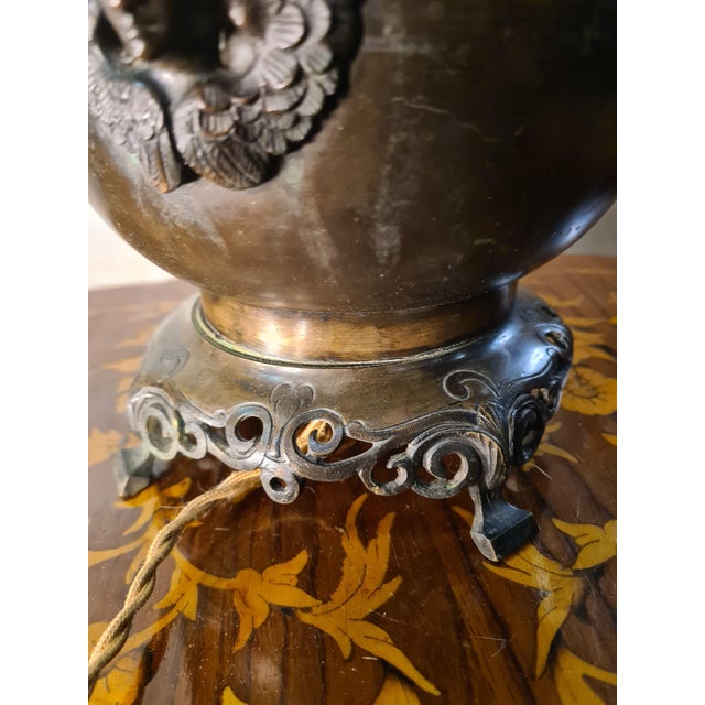 Metal Art Nouveau Bronze Caryatid Lamp with Stained-Glass Glass Shade in the style of Tiffany, 1900s For Sale - Image 7 of 14