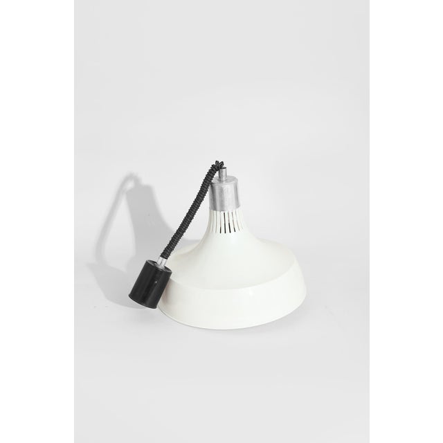 Stunning 1970s pendant lamp in pale gray, chrome and black with adjustable pully cord. Original vintage condition....