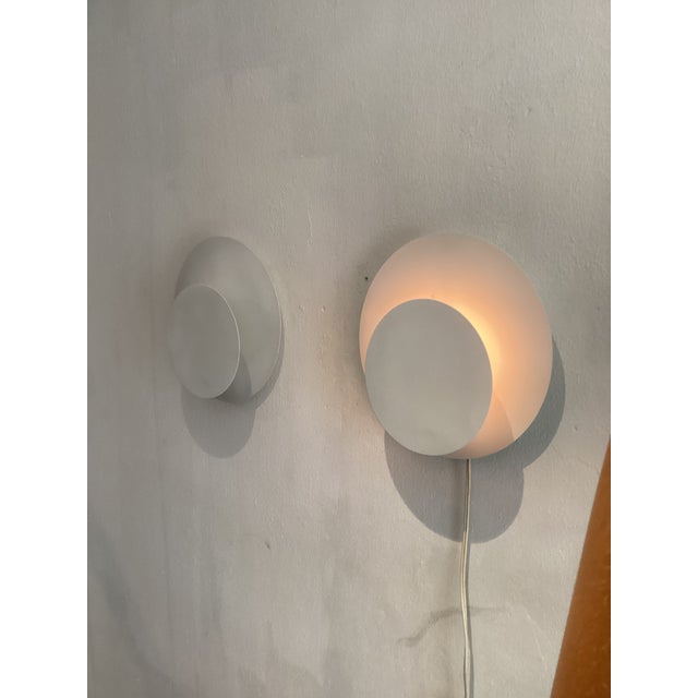 Contemporary Minimalist Wall Lamps from Vrieland, 1970s, Set of 2 For Sale - Image 3 of 7