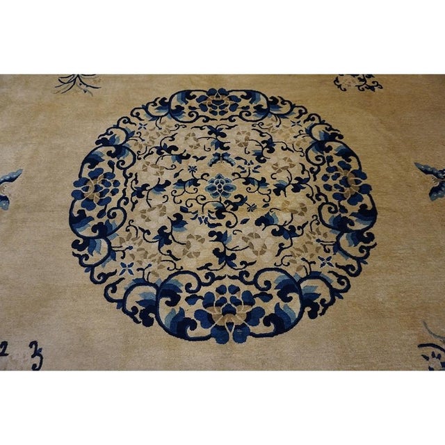 Textile 1920s Beige Field Vase Classic Greek Key Antique Chinese Peking Knotted Wool Rug For Sale - Image 7 of 10