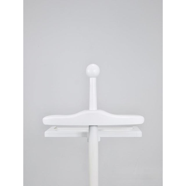 Wood Art Nouveau White and Brass Valet Jugendstil Clothing Stand, Vienna, Austria, 1920s For Sale - Image 7 of 15