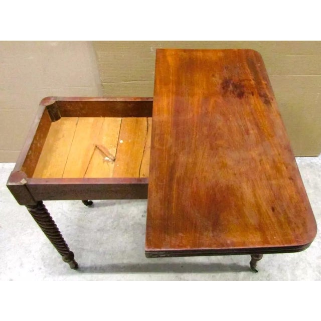 Early 19th Century Antique Sheraton San Domingo Mahogany Rope Leg Turn Drop-Leaf Dining Table Circa 1810 For Sale - Image 5 of 10