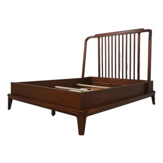 Stickley Walnut Grove Queen Size Spindle Bed For Sale