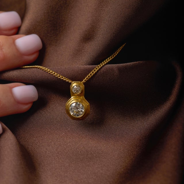 1970s Vintage Diamond 18k and 14k Yellow Gold Necklace For Sale - Image 5 of 6