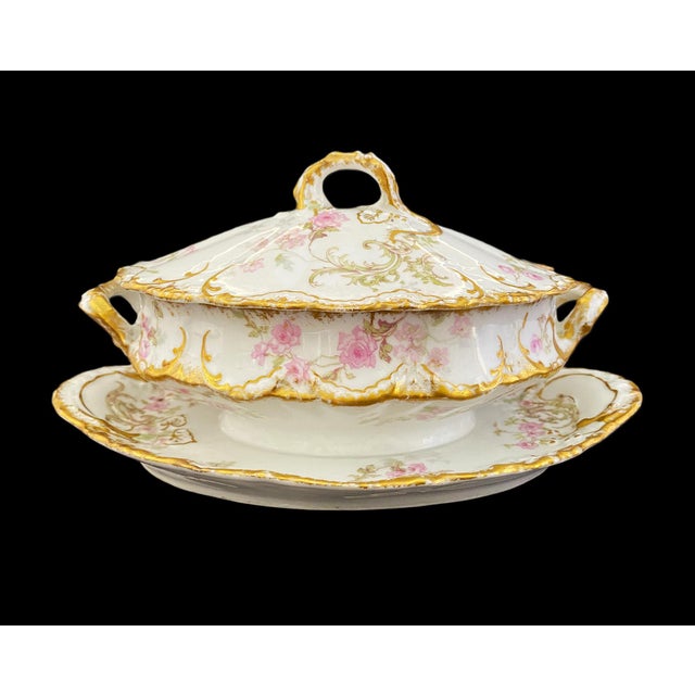 Late 19th C. Theodore Haviland Gold, Pink, Roses Lidded Sauce Boat W Attached Liner For Sale - Image 10 of 17