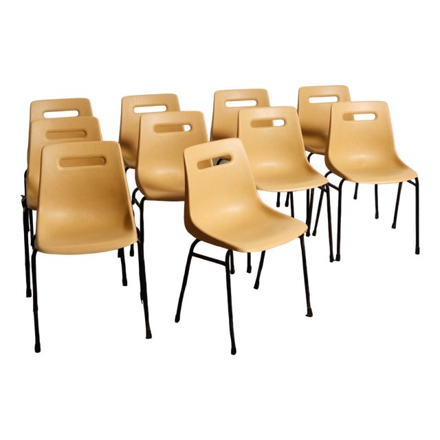 Vintage Chairs from Grosfillex, 1960s, Set of 15 For Sale