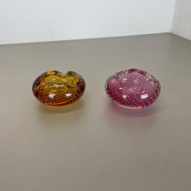 Murano Glass Bubble Structure Ashtrays, Italy, 1970s, Set of 2 For Sale - Image 4 of 18