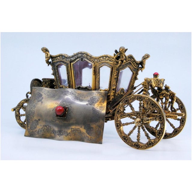 Silver-Gilt Carriage with Portuguese Coat of Arms Engravings, Garlands, Angelic Figures and Glass Applications For Sale - Image 9 of 11