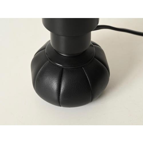 Model 600/C Black Leather Table Lamp by Gino Sarfatti for Arteluce, Italy, 1966 For Sale - Image 6 of 13