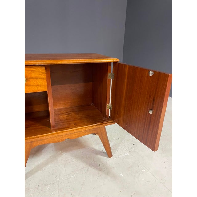 1940s Mid-Century Modern Wooden Nightstands, 1940s, Set of 2 For Sale - Image 5 of 15