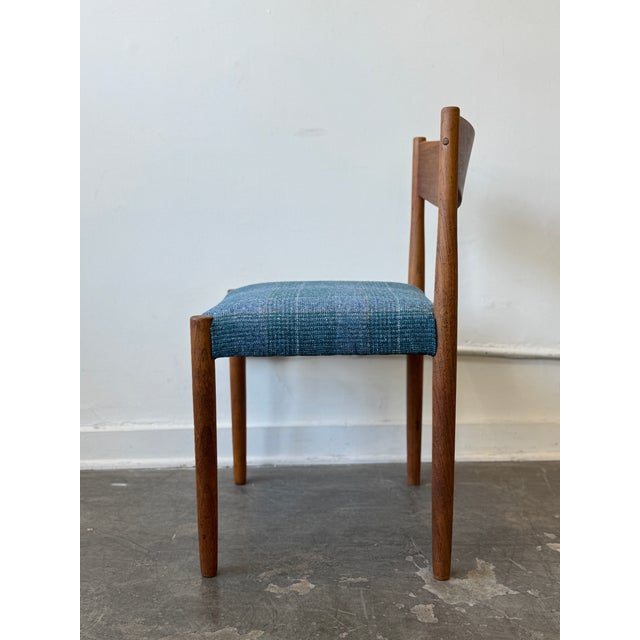 Vintage Blue Tweed & Teak Side Chair For Sale In Los Angeles - Image 6 of 10