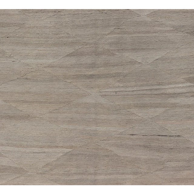 Modern Hand-Woven Gallery Runner Kilim in Wool With Geometric Diamond Design For Sale - Image 11 of 13