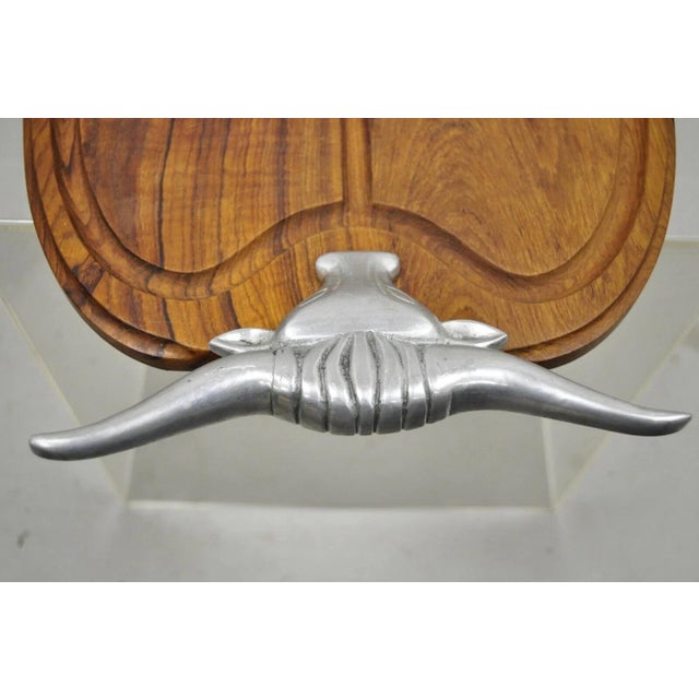 Vintage Longhorn Bull Steer Cast Aluminum Wooden Cutting Board Arthur Court For Sale - Image 9 of 11