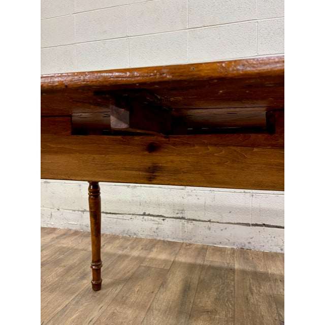 Antique Early American Colonial Sheraton Style Drop Leaf Gate Leg Dining Table For Sale - Image 11 of 12