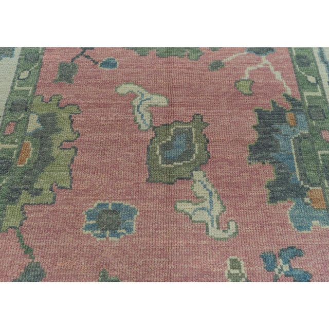 Turkish Turkish Oushak Rug 4'9" x 7'2" #19075 For Sale - Image 3 of 8
