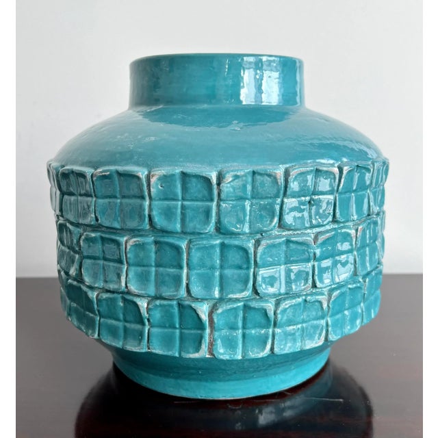 Beautiful Crate and Barrel Vintage Vase