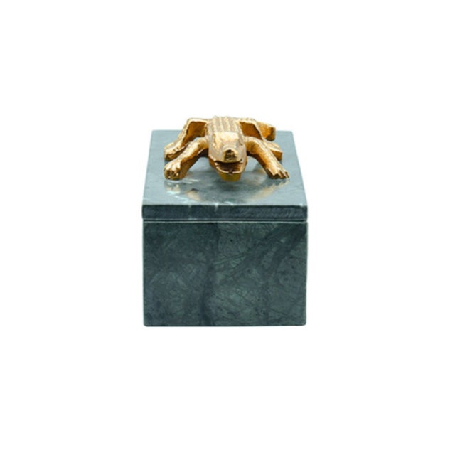 Matthew Izzo Home Allie Green Marble Box With Brass Alligator Handle For Sale In New York - Image 6 of 8