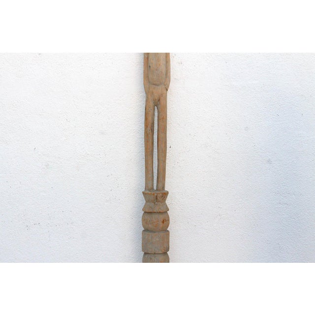 Early 20th Century Antique Sun-Bleached Tribal Wurkun Slender Figure For Sale - Image 5 of 9
