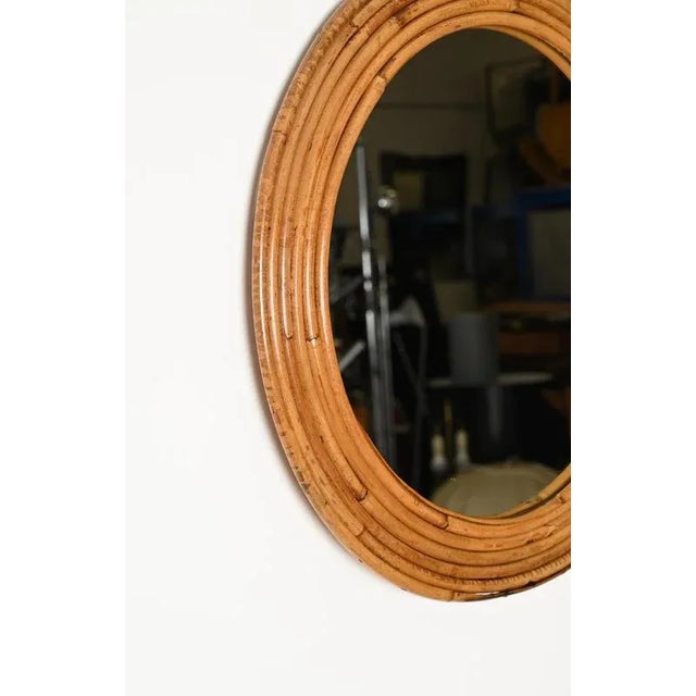 French Riviera Round Mirror in Curved Rattan attributed to Vivai del Sud, Italy, 1970s For Sale - Image 11 of 12