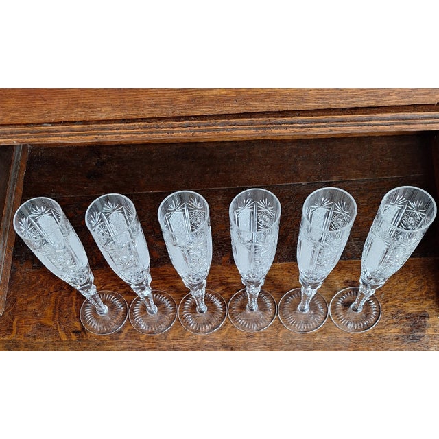 Vintage Crystal Champagne Glasses, 1970s, Set of 6 For Sale - Image 4 of 6