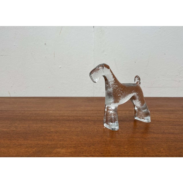 Vintage Swedish Glass Kennel Series Airedale Terrier Sculpture by Bertil Vallien for Kosta Boda, 1970s, in Very Good...