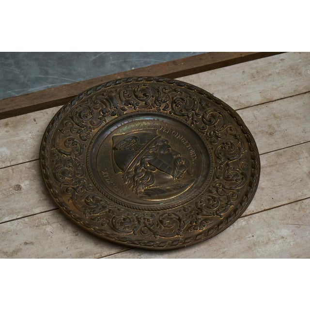 Repousses in Patinated Copper with Caesar and Vercingetorix, 1890s, Set of 2 For Sale - Image 17 of 18