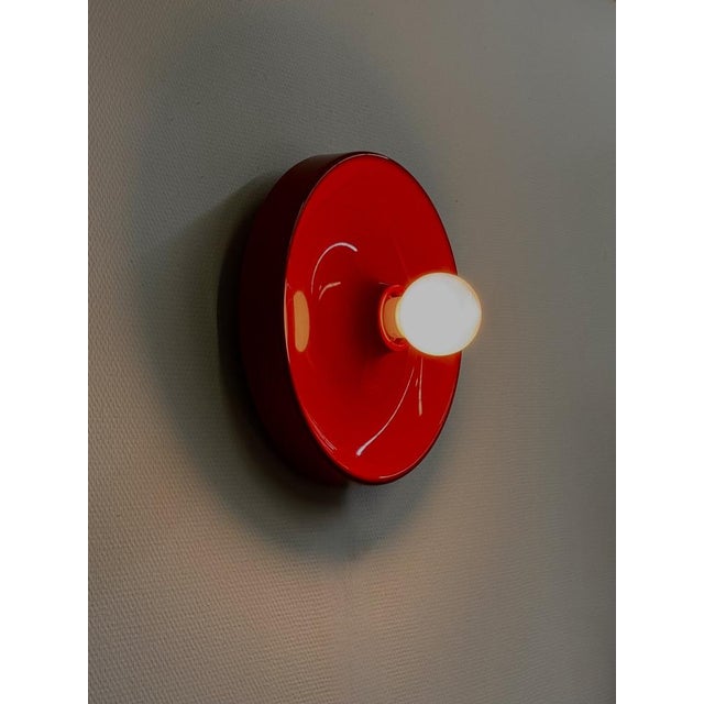 Space Age Red Disc Lamp from Enrico Tronconi, 1970s For Sale - Image 4 of 12