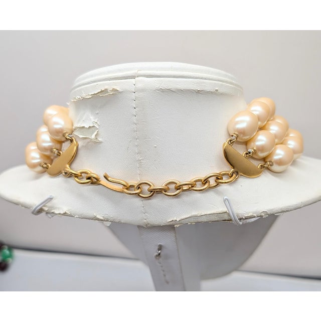 1980s Vintage Signed Monet Goldtone 3-Strand Faux-Baroque Pearl Collar Necklace For Sale - Image 5 of 10