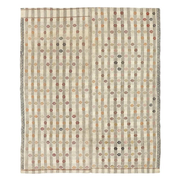 Textile Mid 20th Century Embroidered Vintage Turkish Kilim For Sale - Image 7 of 7