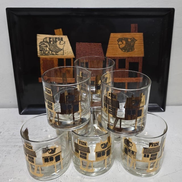 1950s Mid Century Modern Couroc Monterey Fish Rocks Glasses Set of 8 With Tray For Sale - Image 16 of 18
