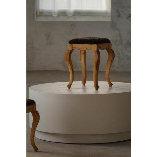 Early 20th Century Danish Classic Pine Stools with Lambswool Seats, 1920s, Set of 2 For Sale - Image 4 of 18